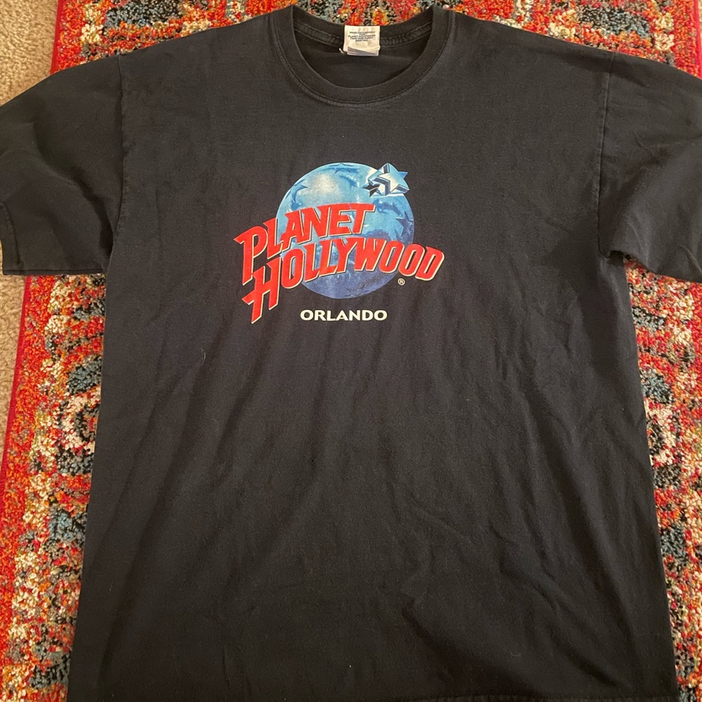 Vintage 1998 Planet Hollywood black t-shirt. Size L.